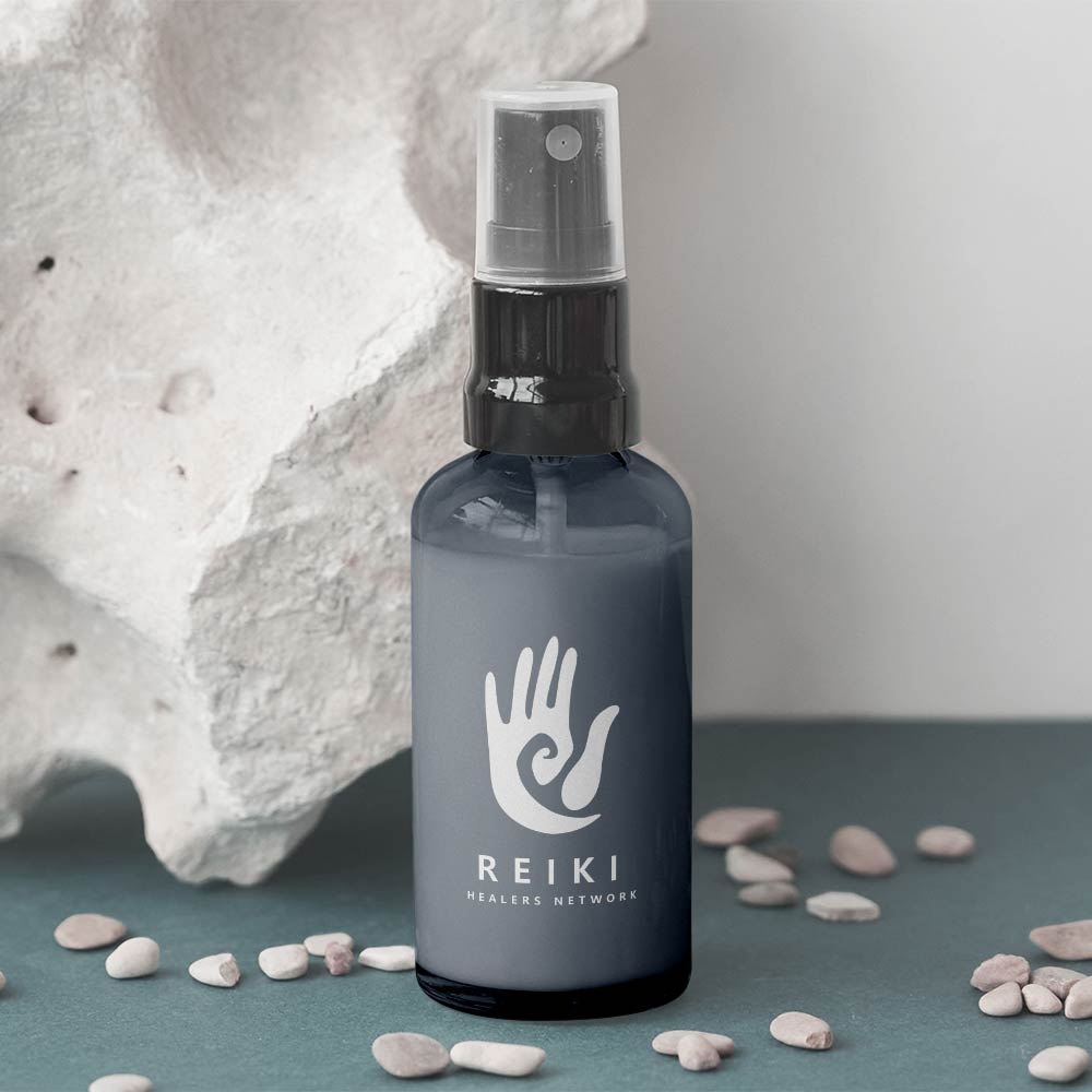 Wrist spray in grey bottle